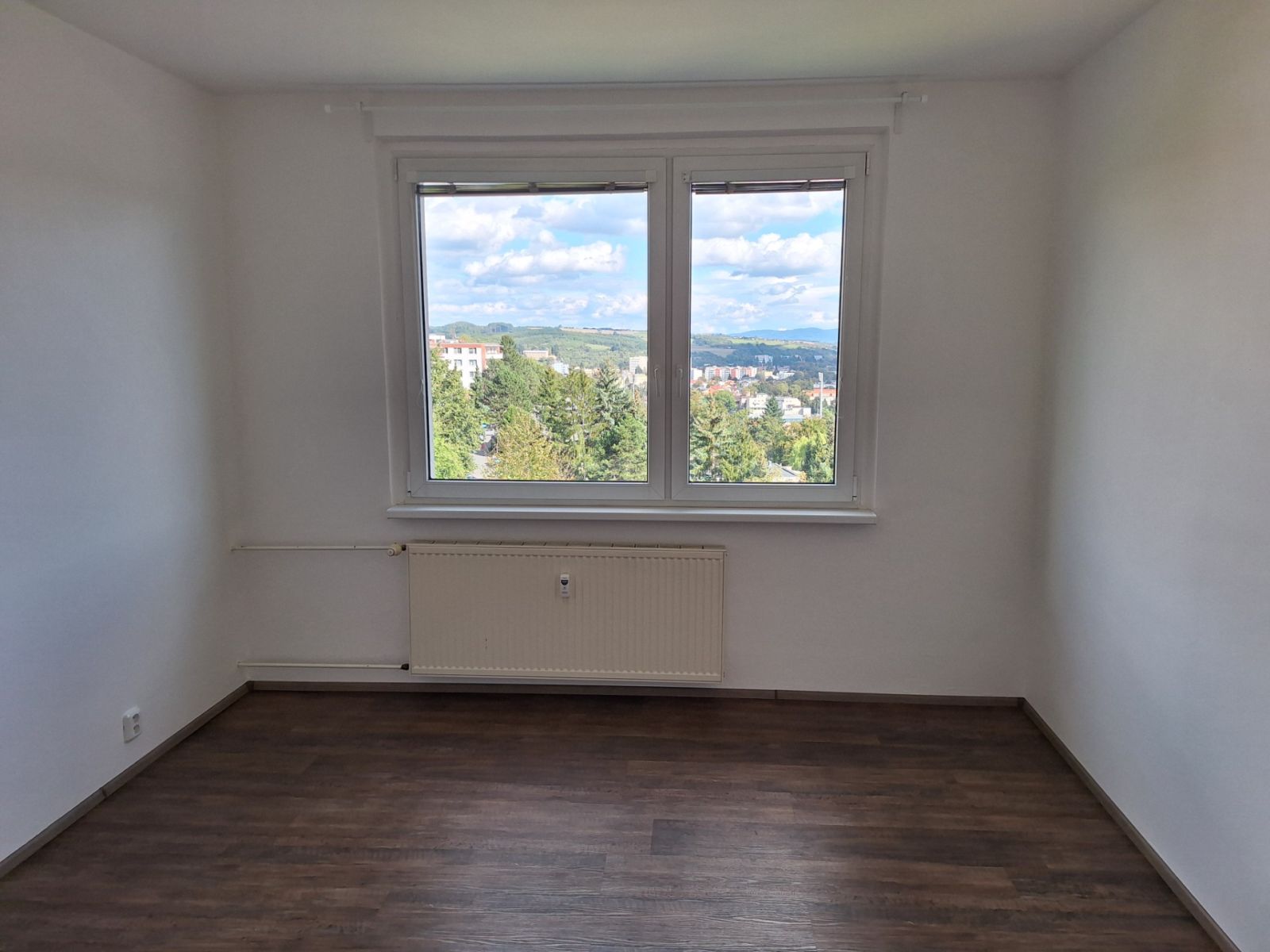 Pronájem bytu 3+1 85 m², Zlín – náhled fotky 6