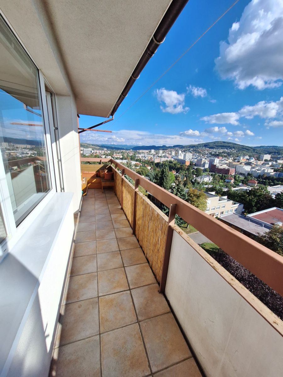 Pronájem bytu 3+1 85 m², Zlín – náhled fotky 8
