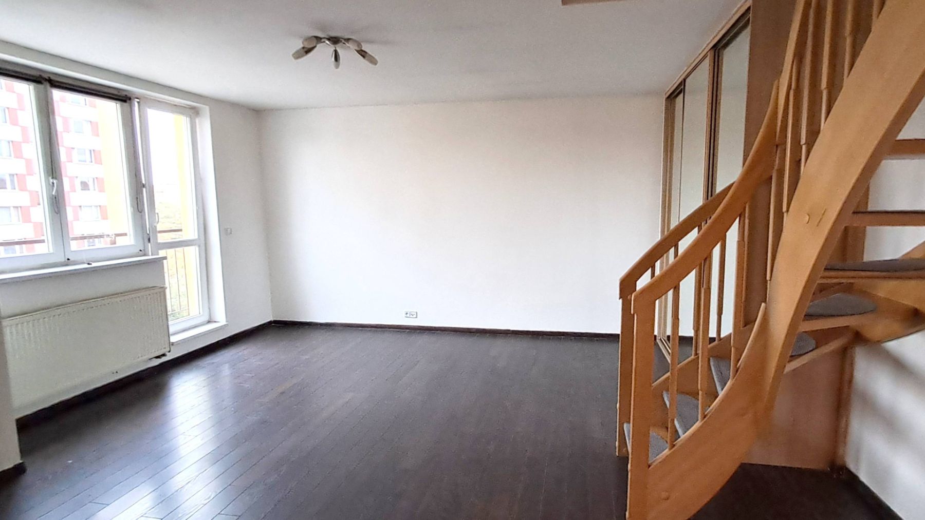 Pronájem bytu 1+kk 50 m², Praha – náhled fotky 9