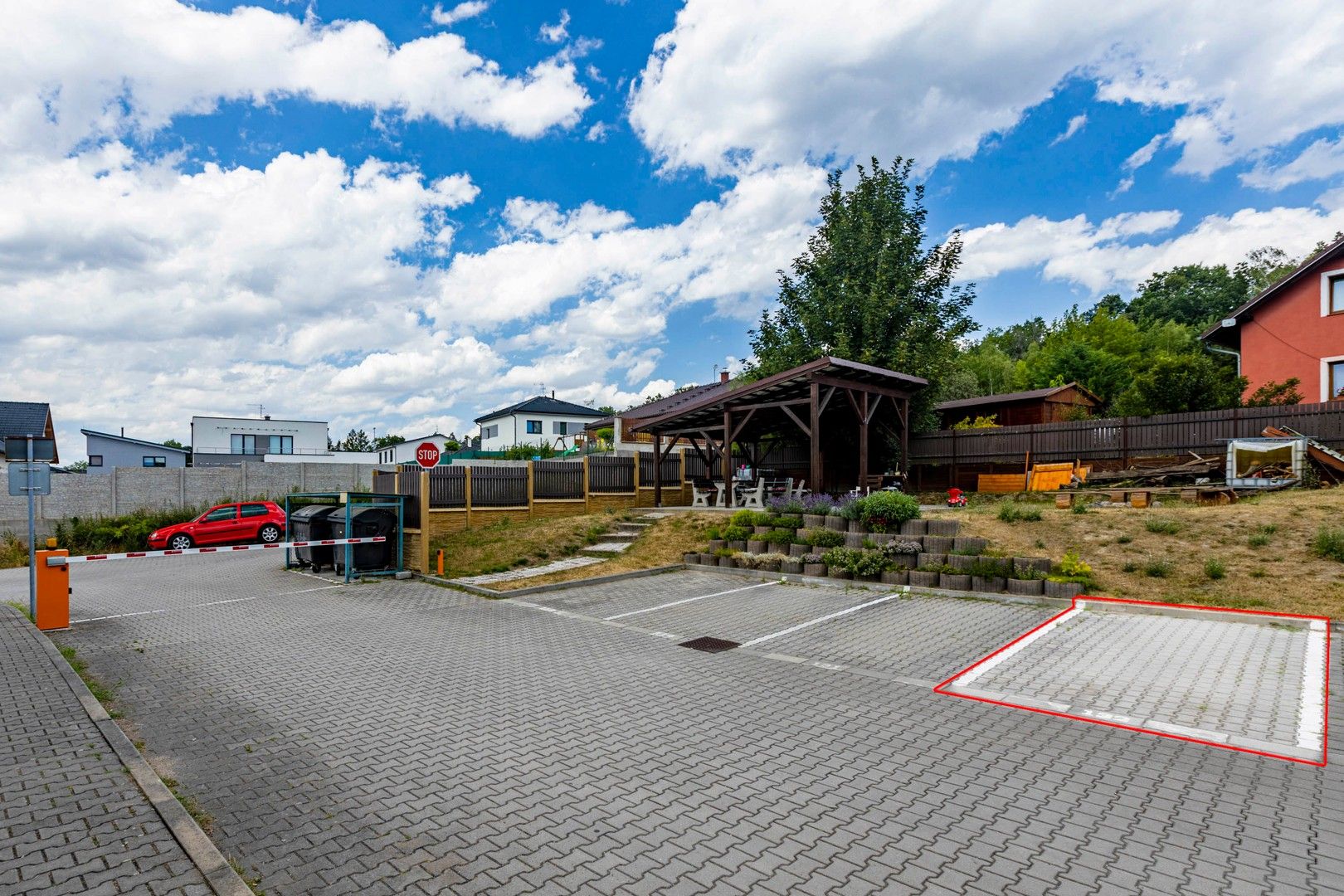 Pronájem bytu 3+kk 70 m², Milovice – náhled fotky 22