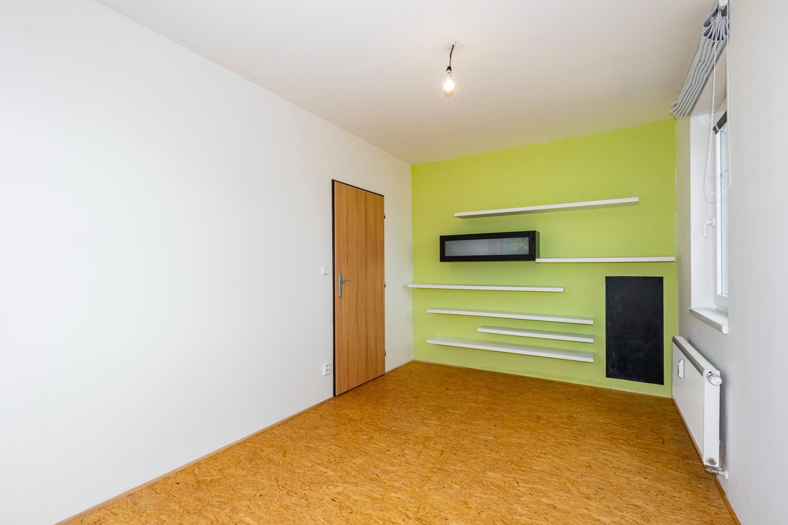 Pronájem bytu 3+kk 70 m², Milovice – náhled fotky 10