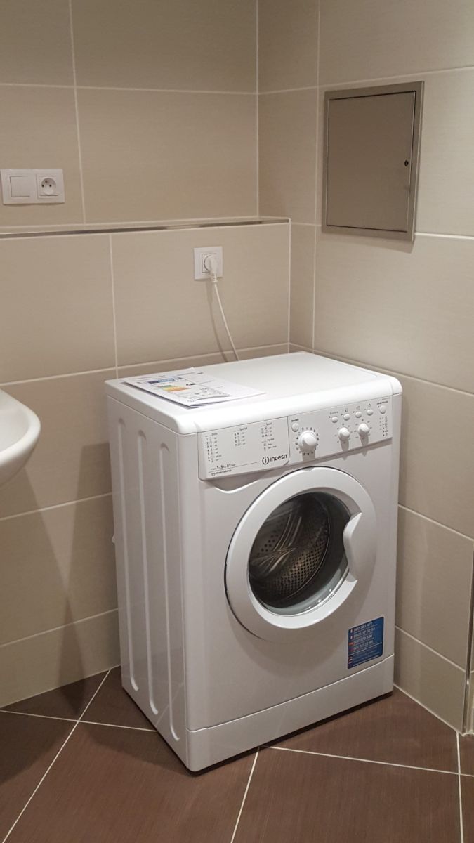 Pronájem bytu 1+kk 37 m², Praha – náhled fotky 8