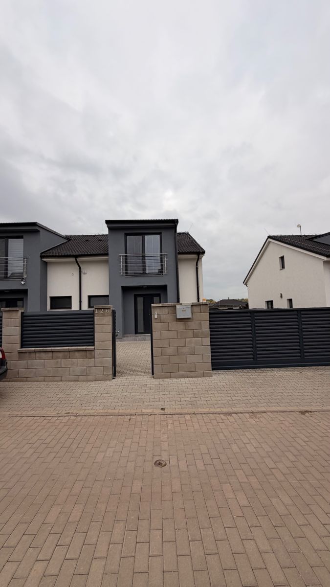 Pronájem domu 4+kk 120 m², Chrášťany – náhled fotky 2