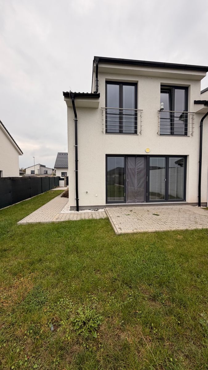 Pronájem domu 4+kk 120 m², Chrášťany – náhled fotky 13
