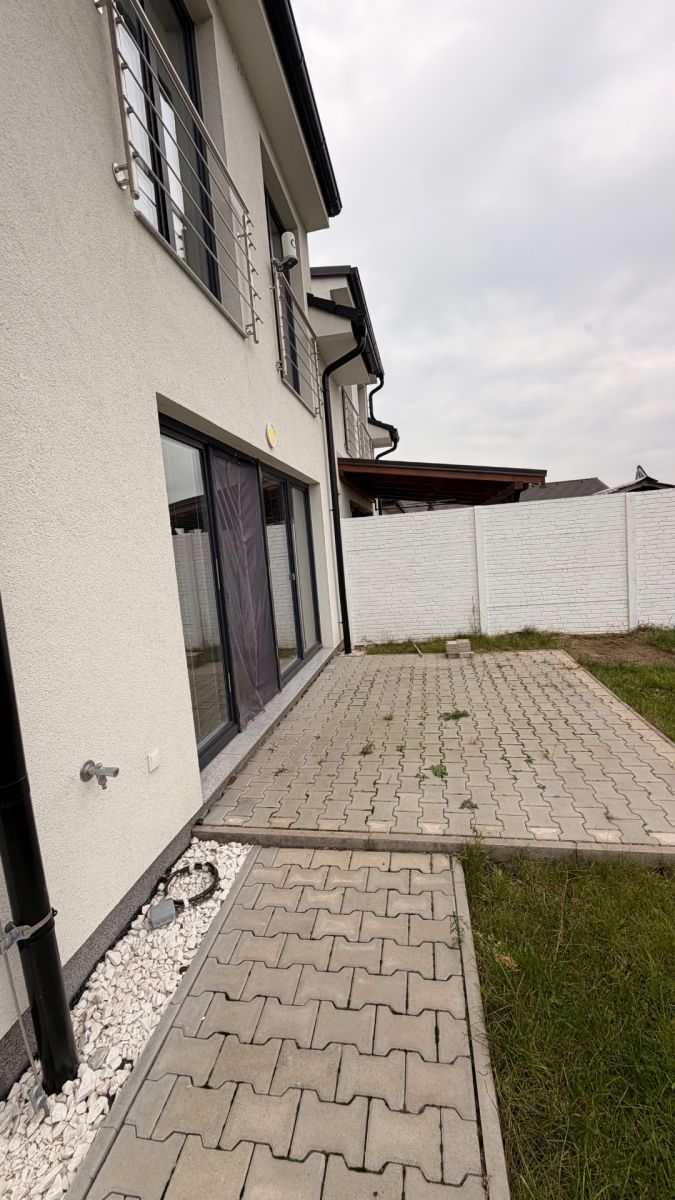 Pronájem domu 4+kk 120 m², Chrášťany – náhled fotky 12