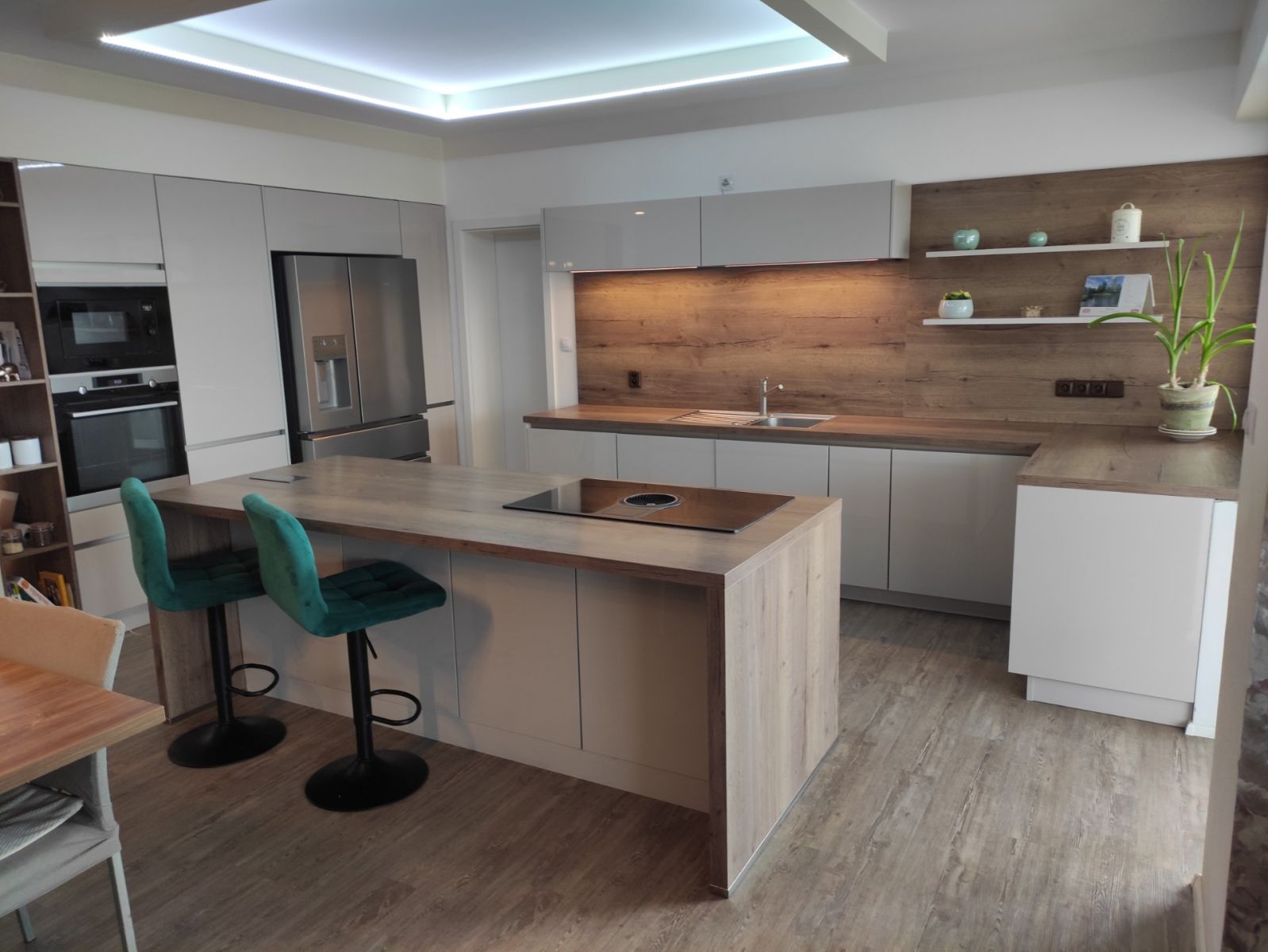 Prodej domu ostatni 362 m², Strachotice – náhled fotky 4