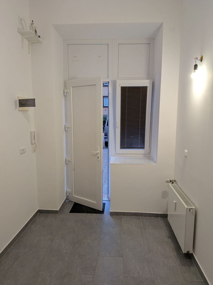 Pronájem komerčního prostoru 15 m², Brno – náhled fotky 3