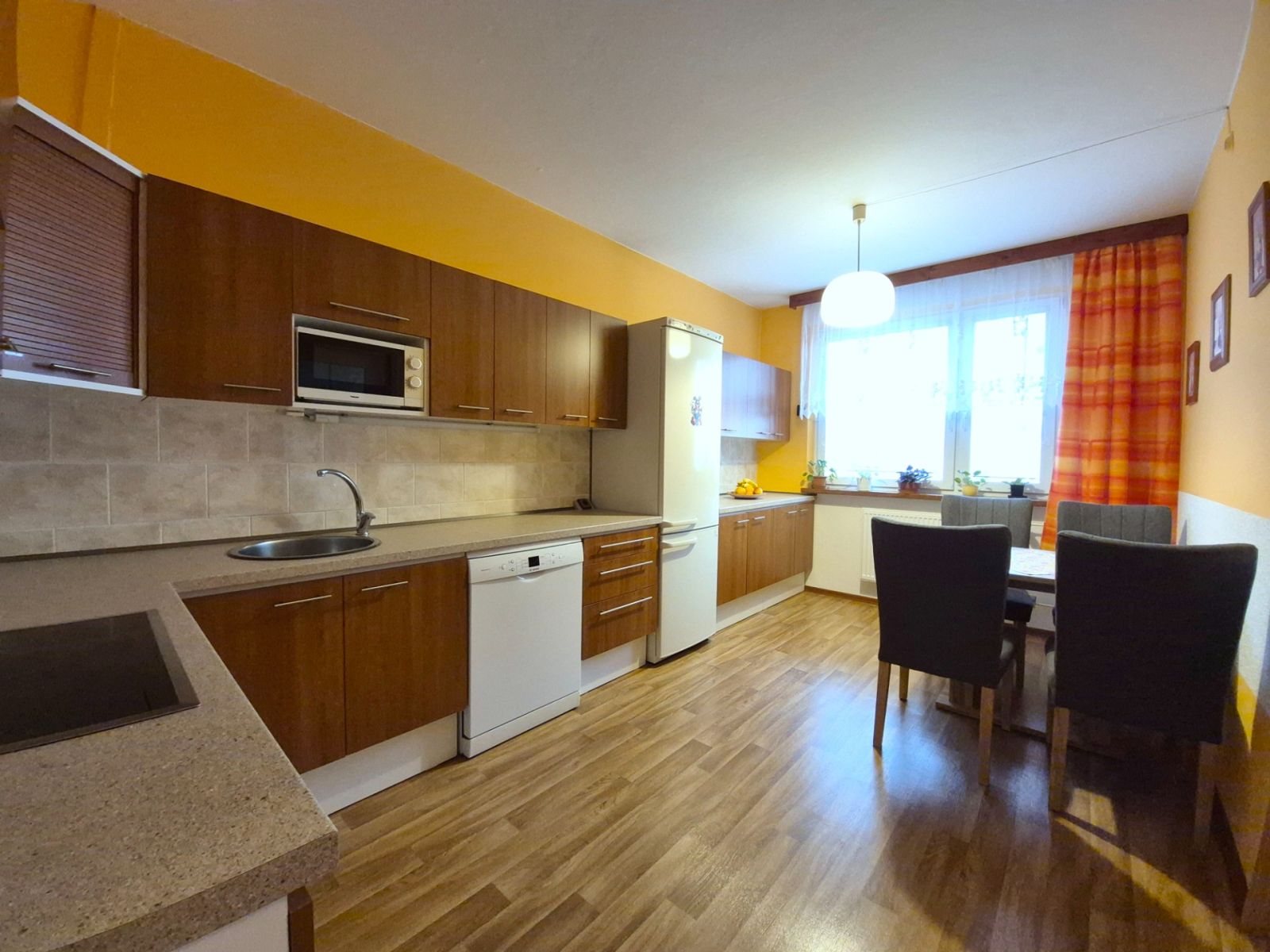 Prodej bytu 3+1 74 m², Liberec – náhled fotky 4