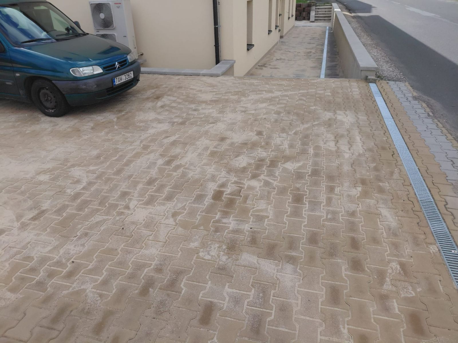 Pronájem domu 5+kk 250 m², Kovářská – náhled fotky 3