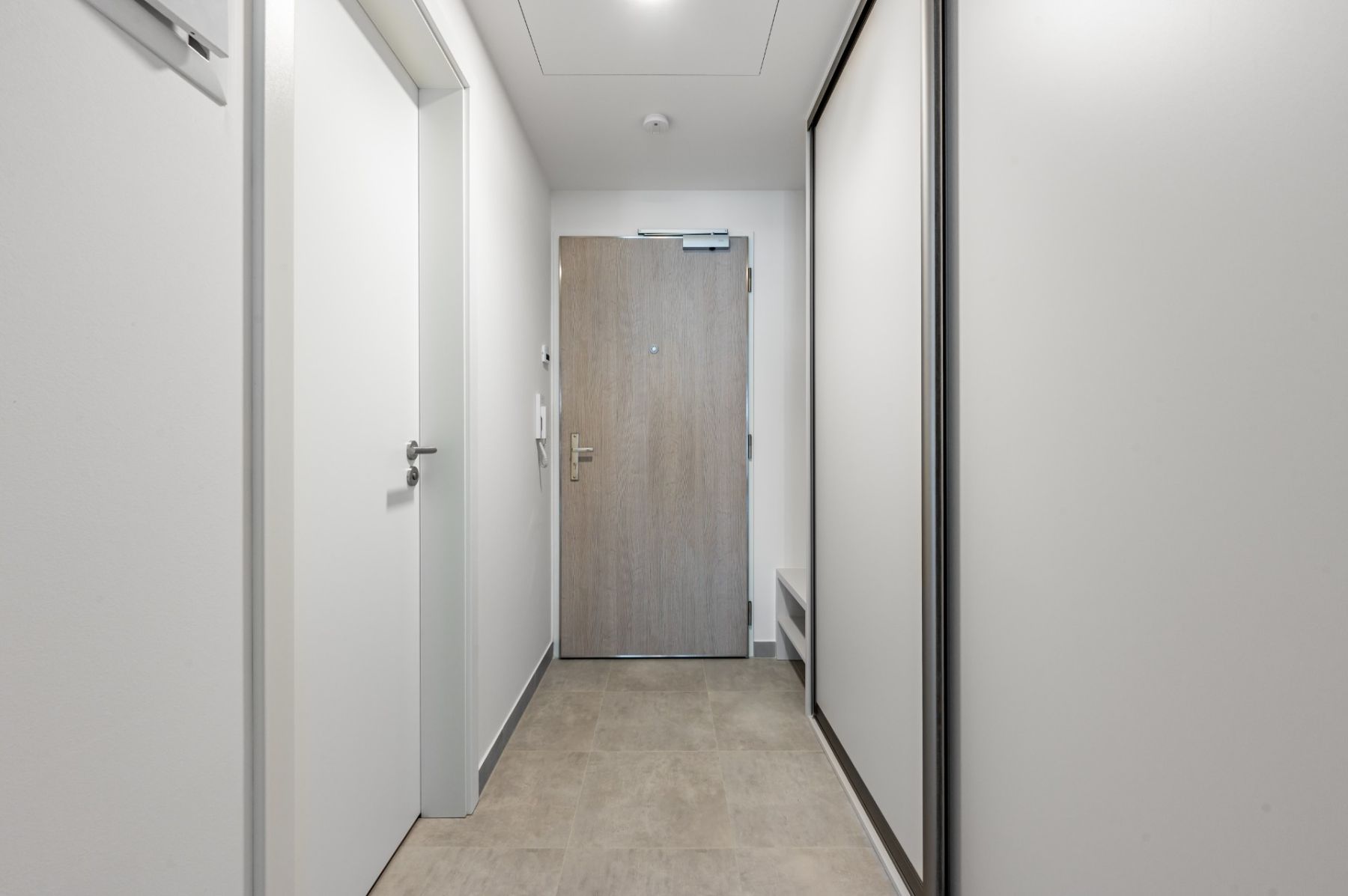 Pronájem bytu 1+kk 33 m², Praha – náhled fotky 4