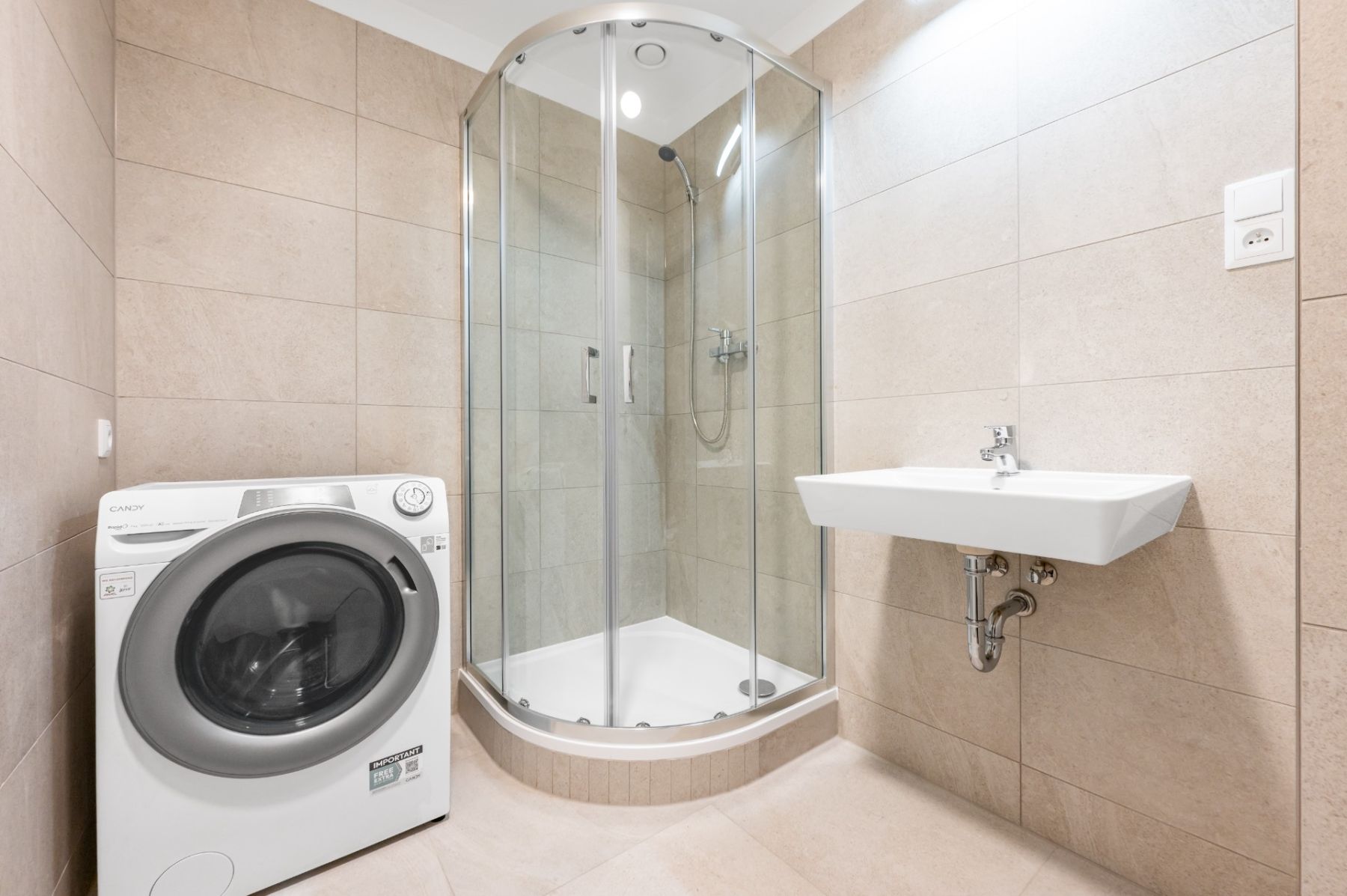 Pronájem bytu 1+kk 33 m², Praha – náhled fotky 5