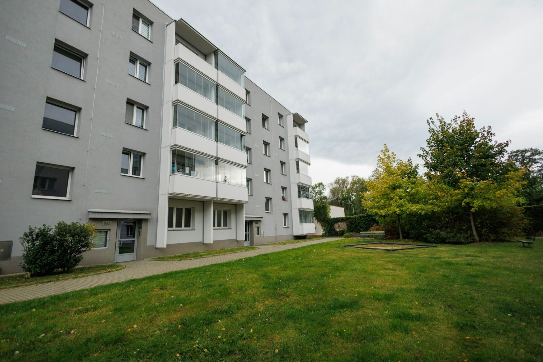 Appartamento 1 locali, 57 m²