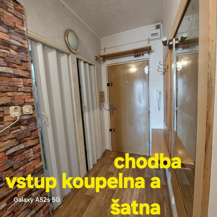 Pronájem bytu garsoniera 34 m², Hradec Králové – náhled fotky 9