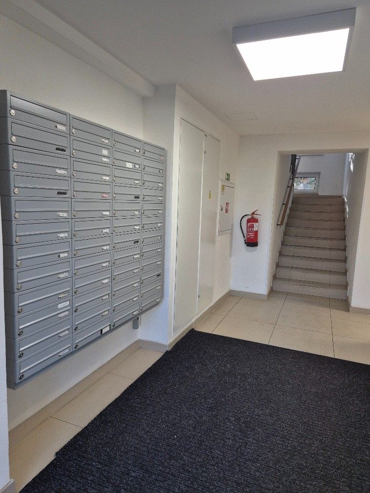 Pronájem bytu 1+kk 17 m², Praha – náhled fotky 3