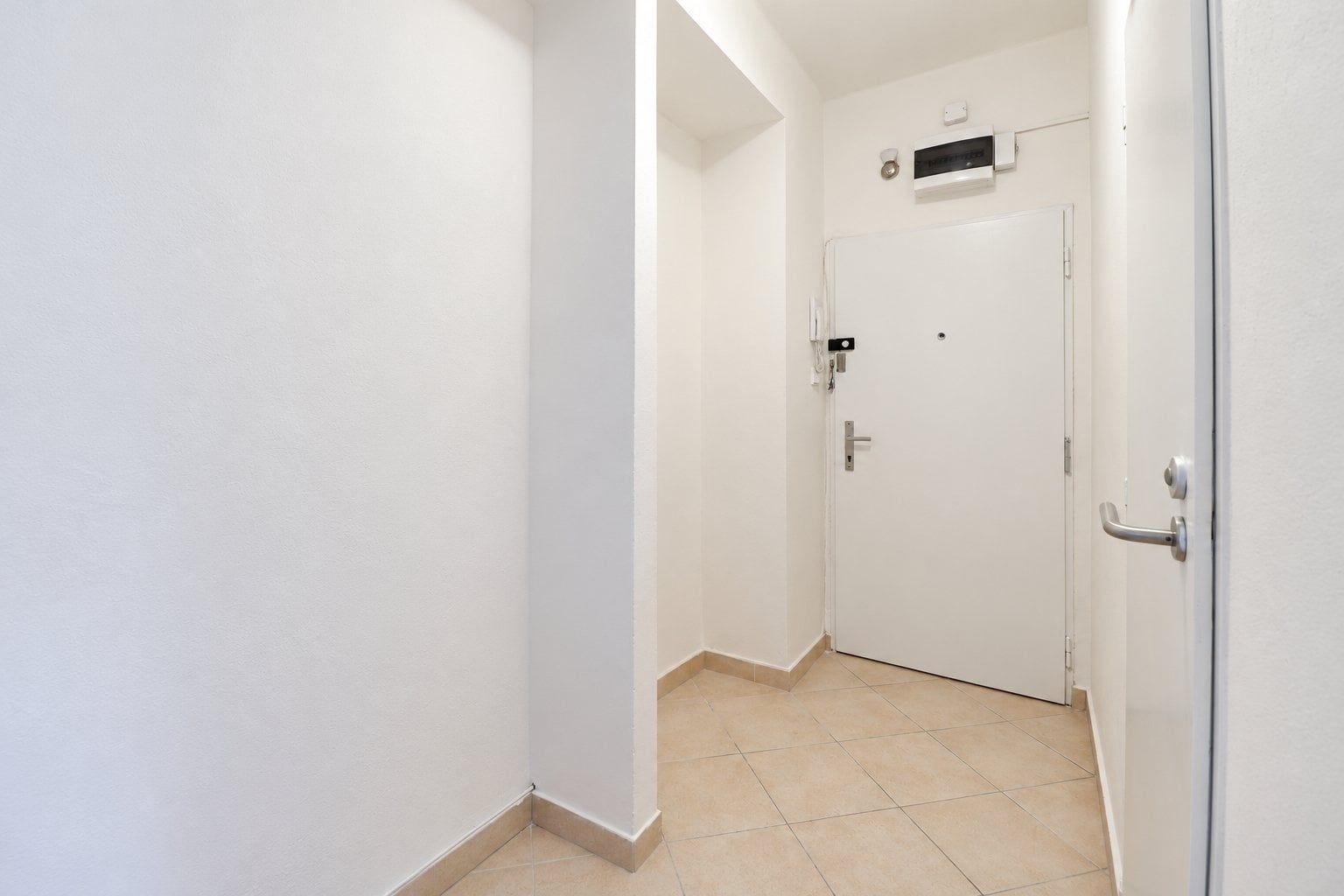 Pronájem bytu 2+1 50 m², Praha – náhled fotky 13