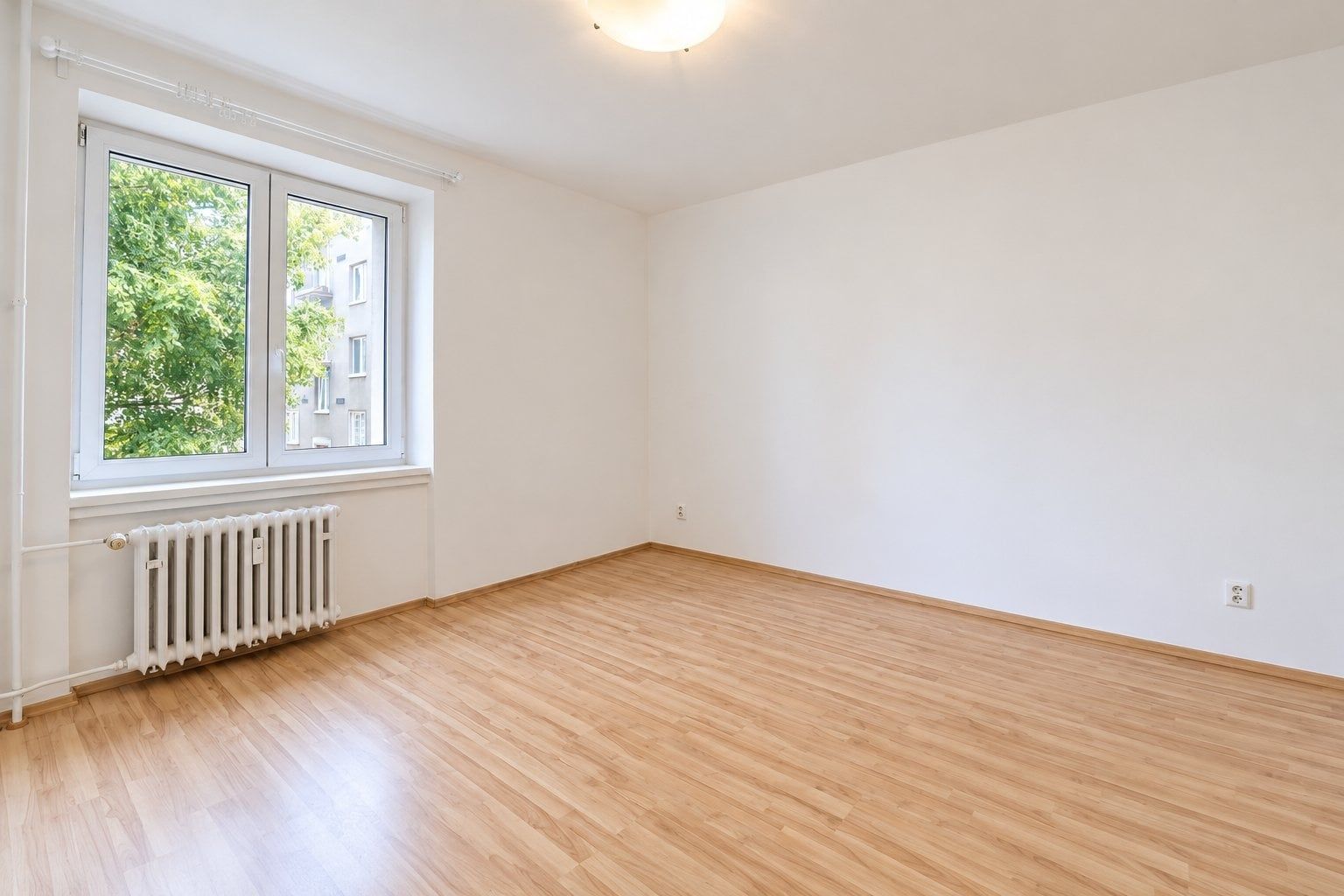 Pronájem bytu 2+1 50 m², Praha – náhled fotky 8
