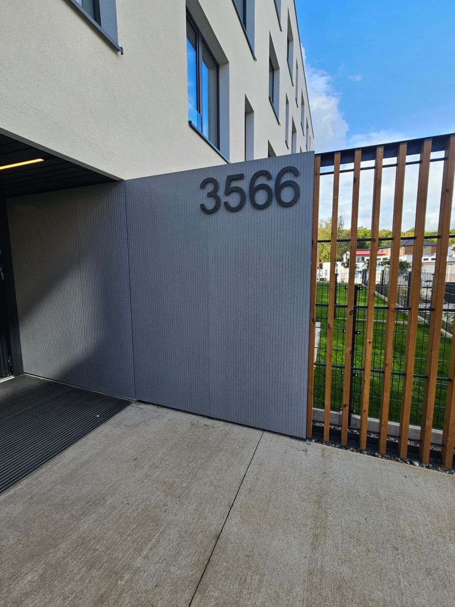 Pronájem bytu 2+kk 52 m², Kladno – náhled fotky 3