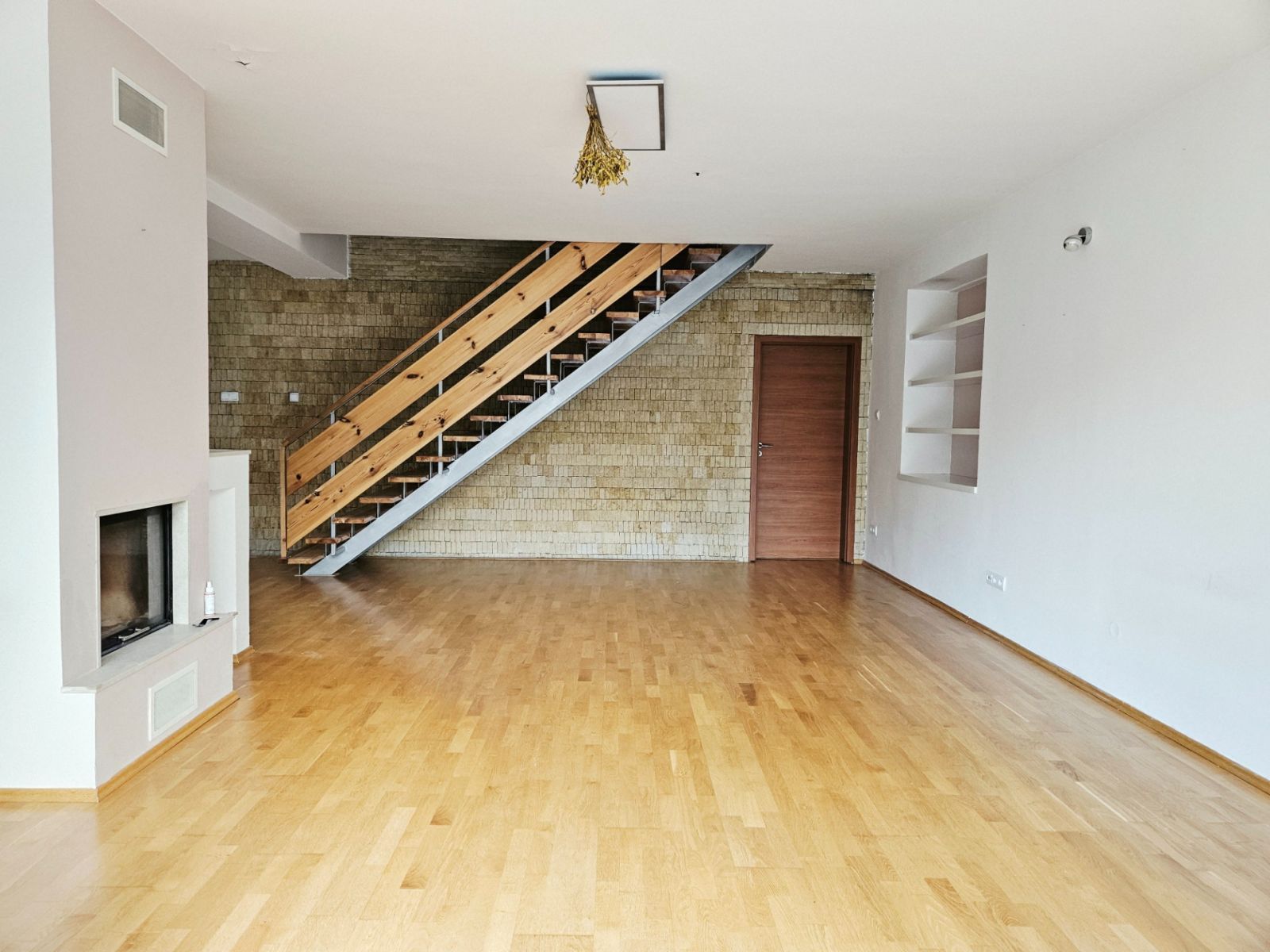 Pronájem bytu 5+kk 193 m², Praha – náhled fotky 4