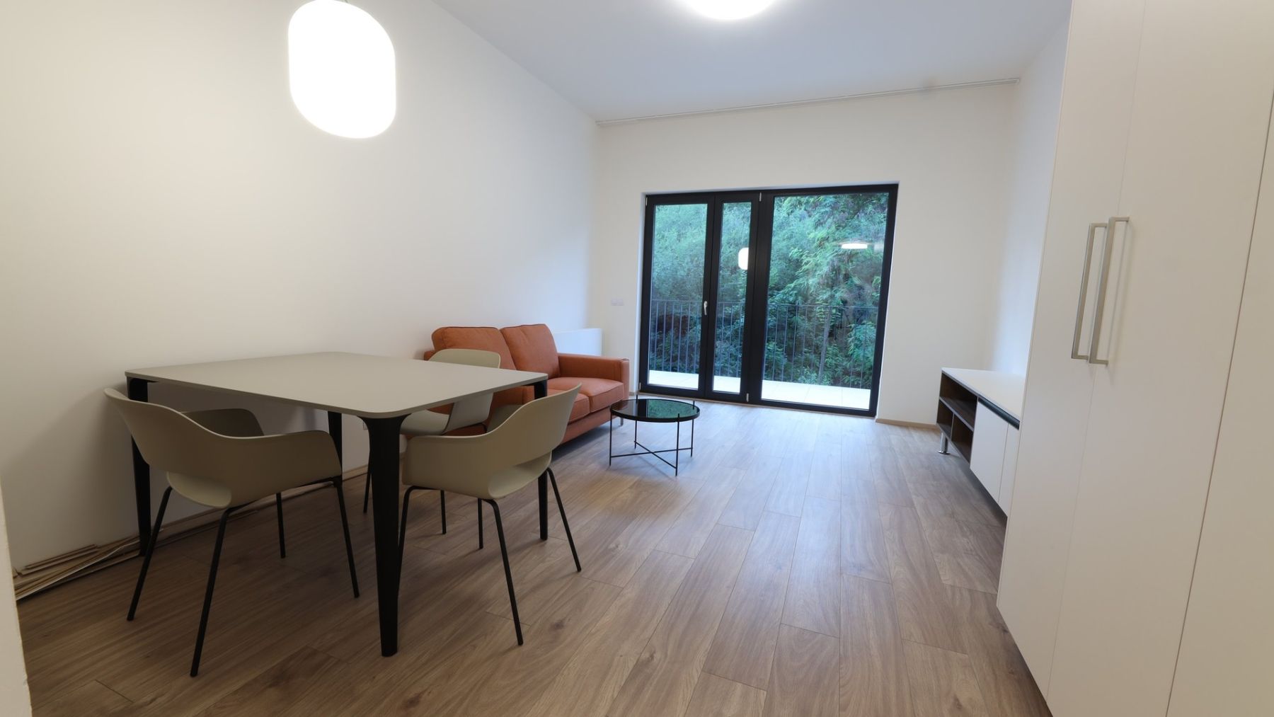 Pronájem bytu 1+kk 38 m², Praha – náhled fotky 4