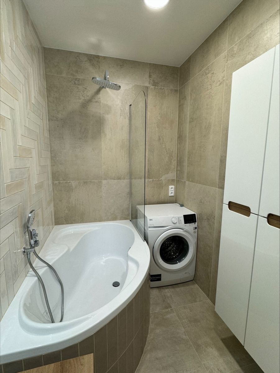 Prodej bytu 2+kk 42 m², Praha – náhled fotky 11