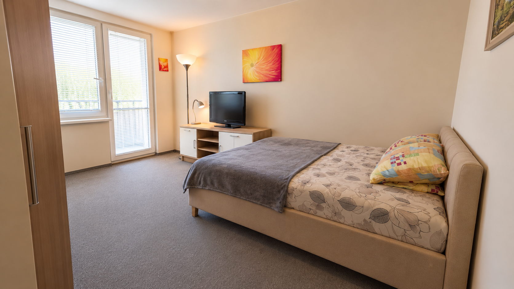 Pronájem bytu 1+kk 27 m², Kladno – náhled fotky 6