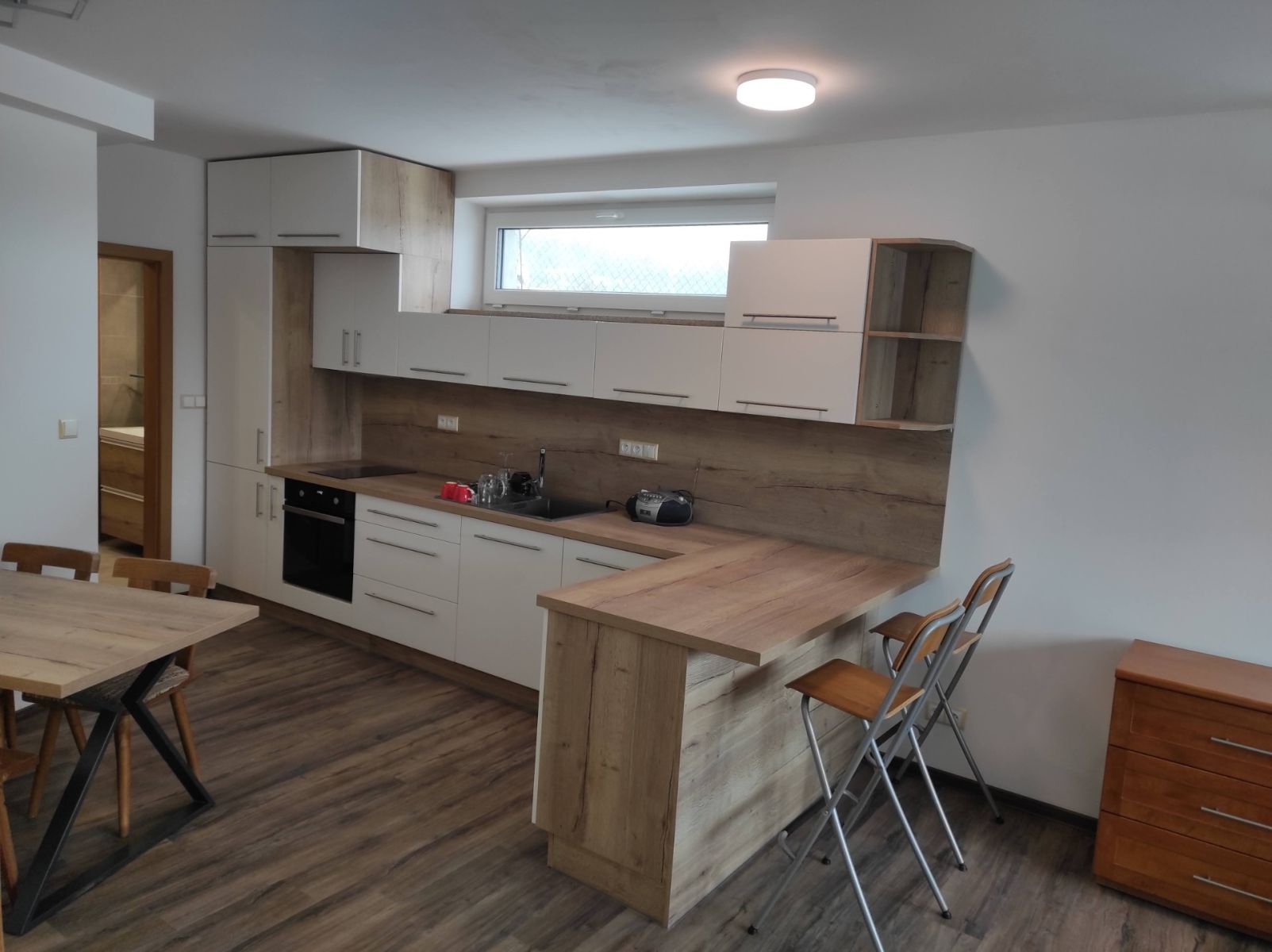 Pronájem bytu 1+kk 38 m², Brno – náhled fotky 2
