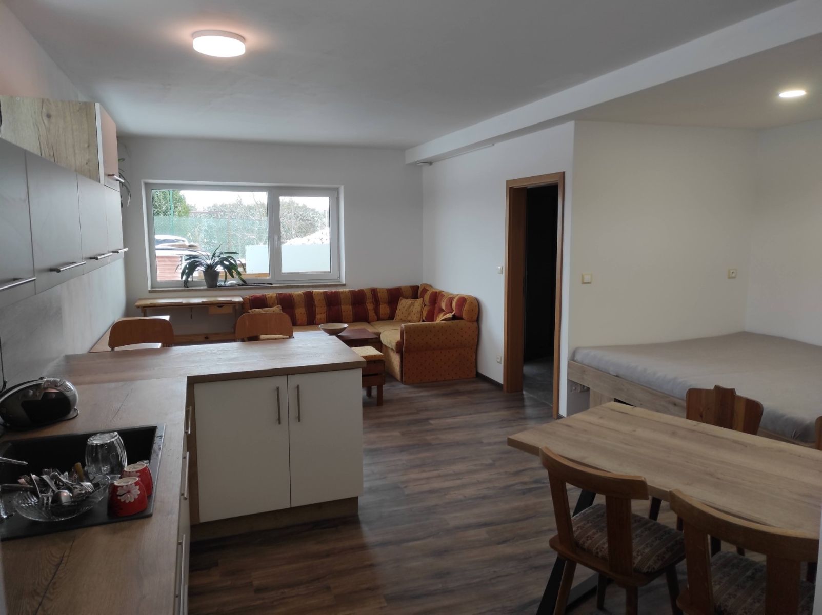 Pronájem bytu 1+kk 38 m², Brno – náhled fotky 3
