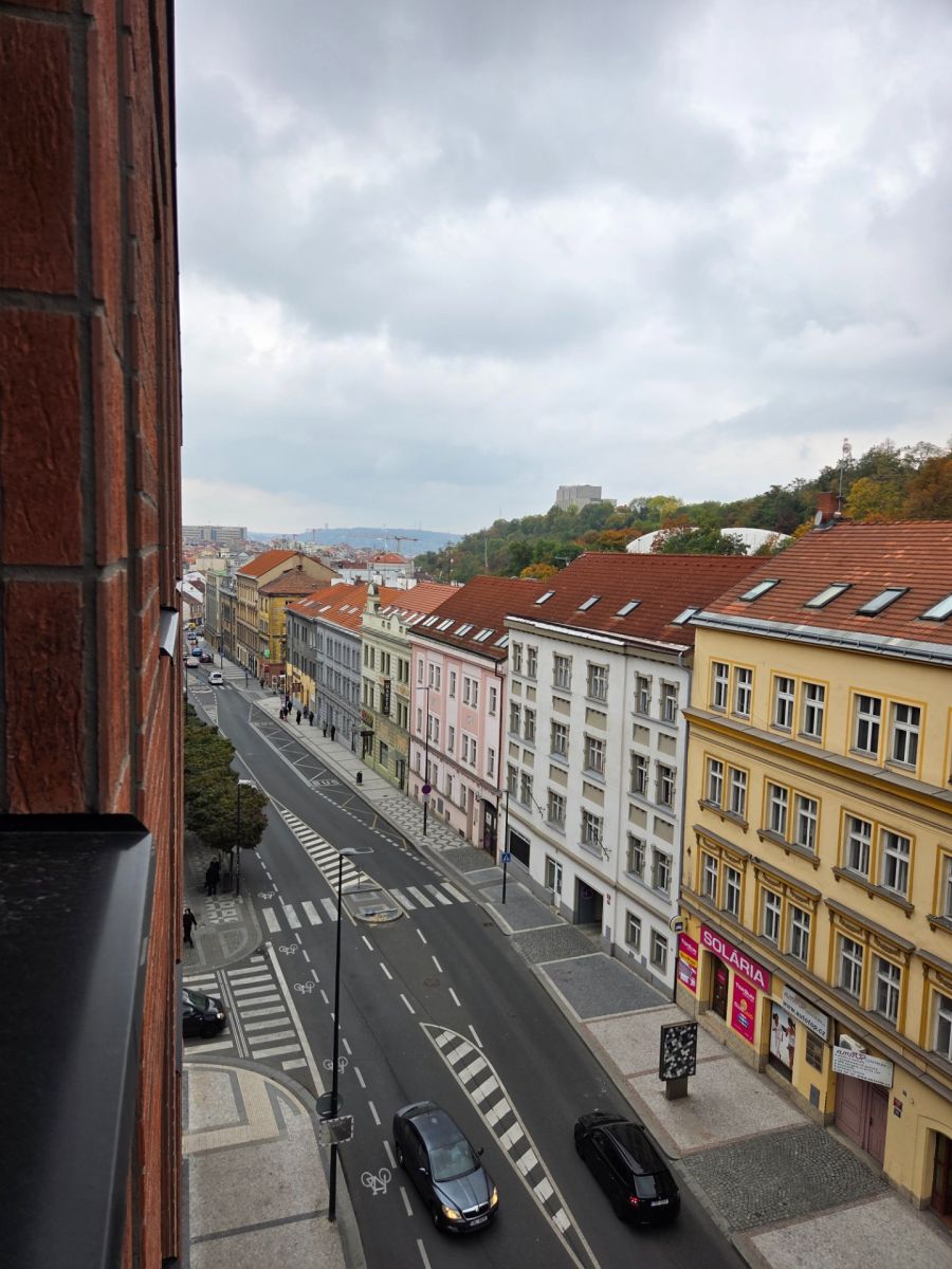Pronájem bytu 2+kk 54 m², Praha – náhled fotky 11
