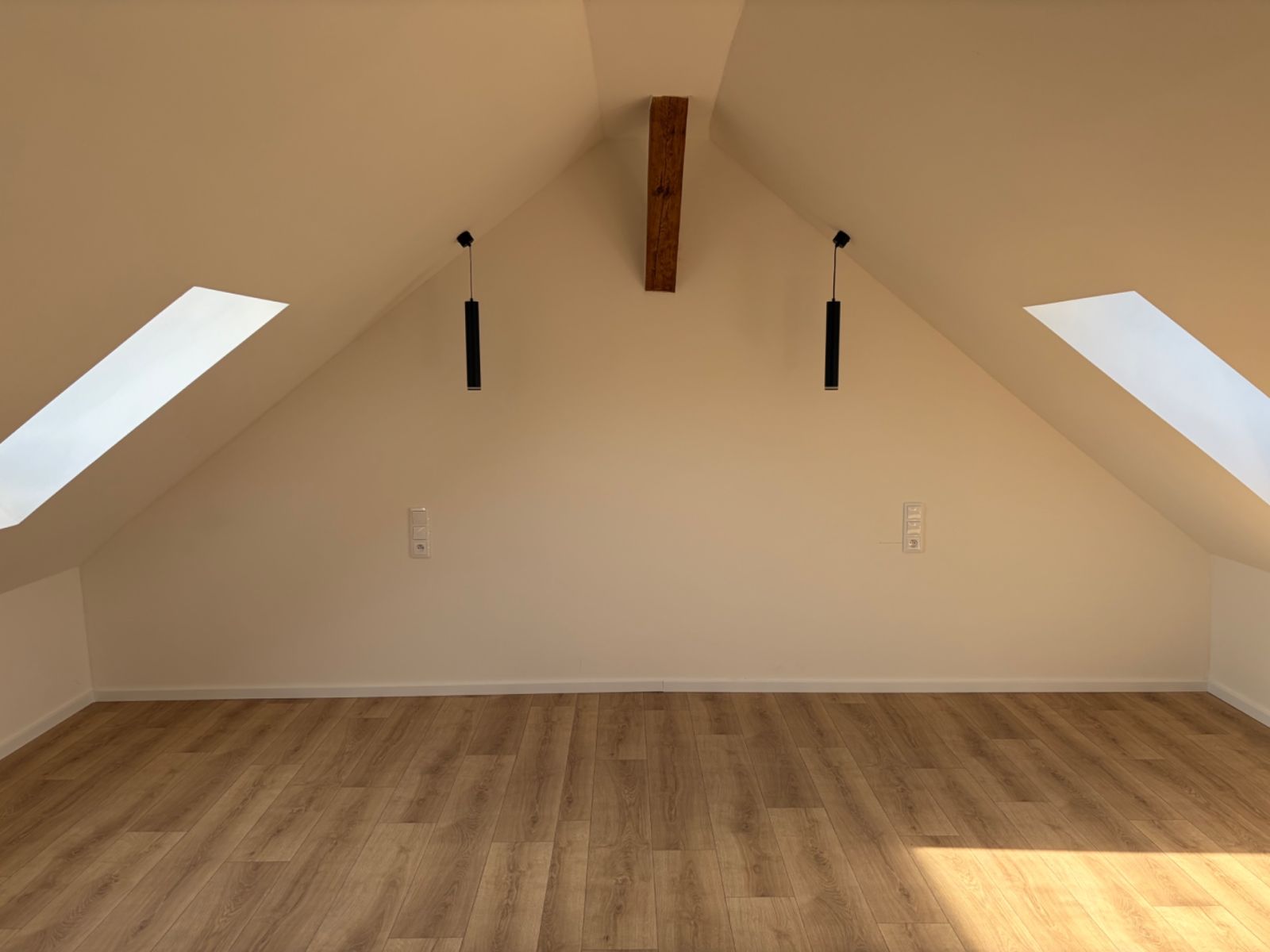Pronájem bytu 3+kk 129 m², Praha – náhled fotky 3