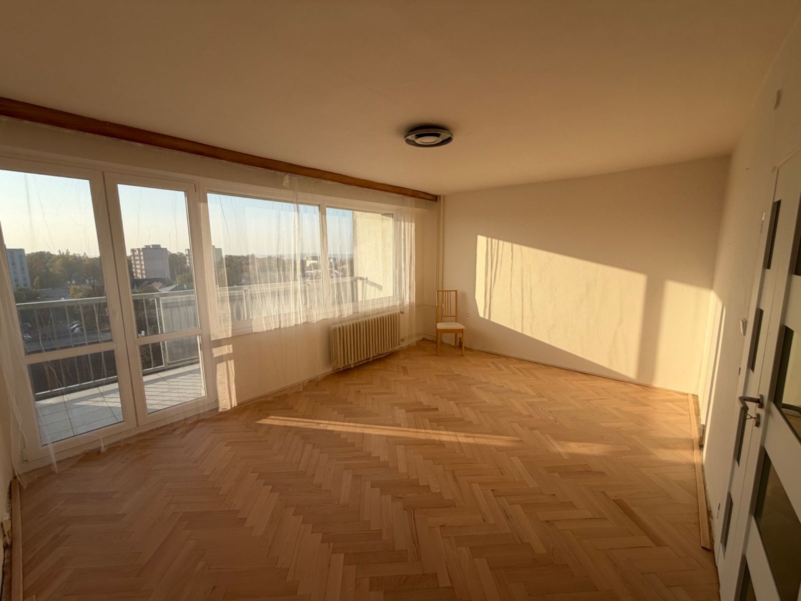 Pronájem bytu 2+1 70 m², Praha – náhled fotky 3