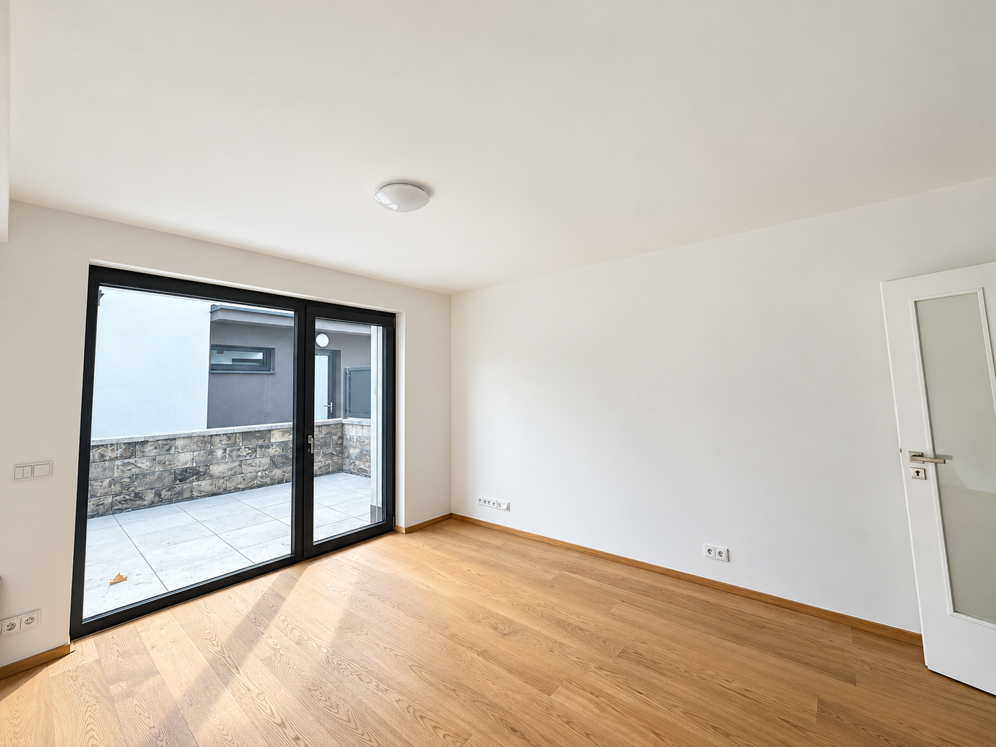 Pronájem bytu 1+kk 44 m², Hradec Králové – náhled fotky 5