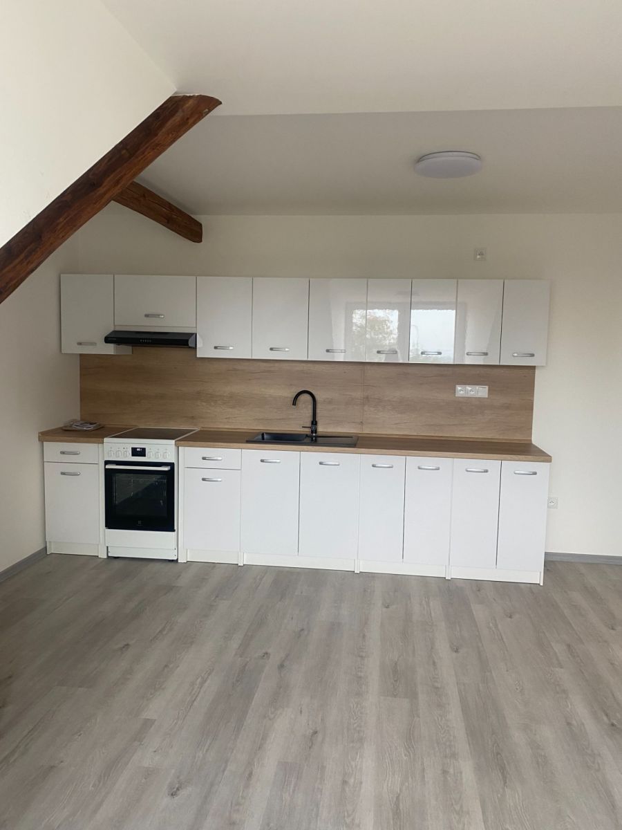 Pronájem bytu 2+kk 45 m², Písek – náhled fotky 4