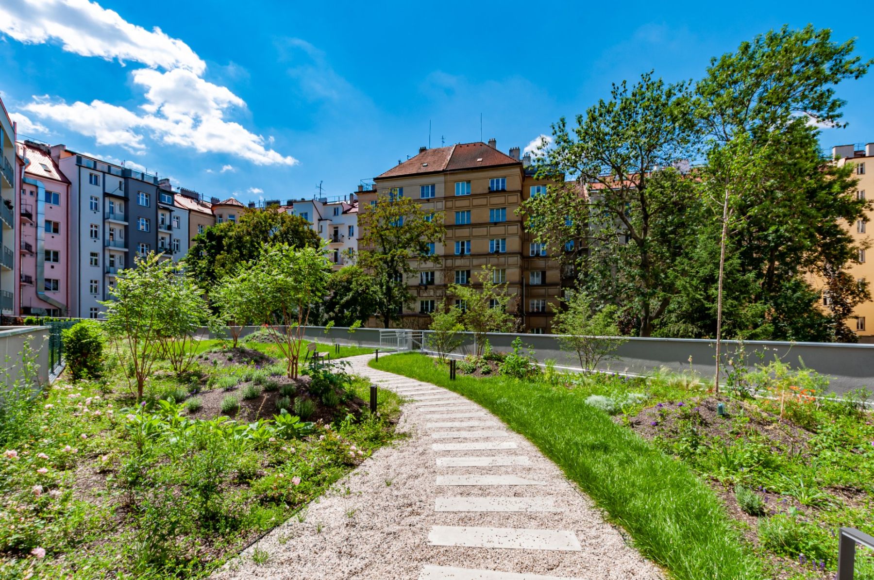 Pronájem bytu 1+kk 28 m², Praha – náhled fotky 11