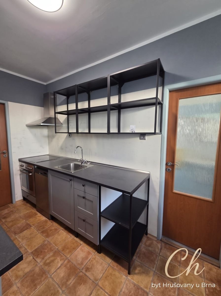 2+1 Apartment in Hrušovany u Brna - View 2