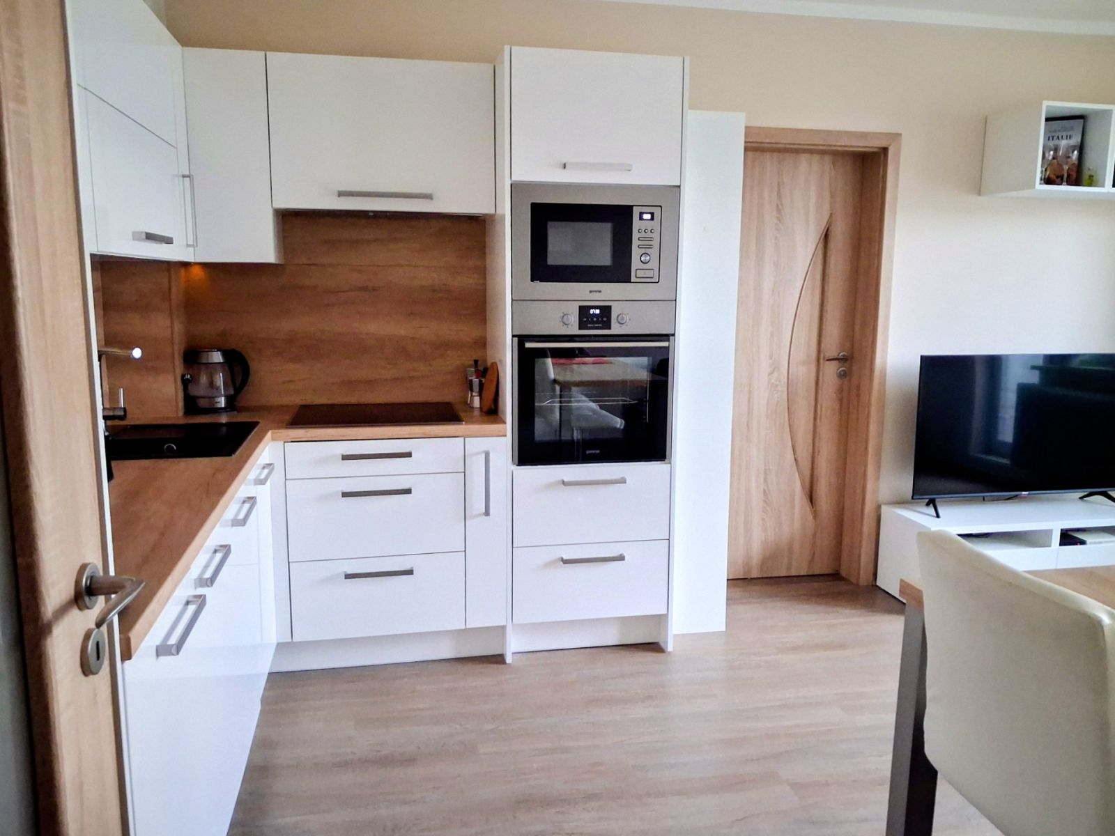 Apartament 3 camere, 55 m²