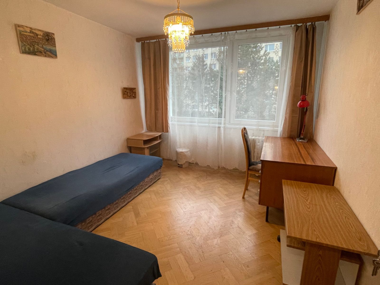 Apartament me 3 dhoma, 16 m²
