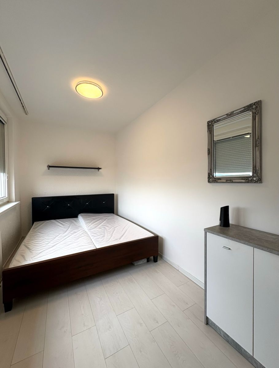 Pronájem bytu 2+1 55 m², Ostrava – náhled fotky 2