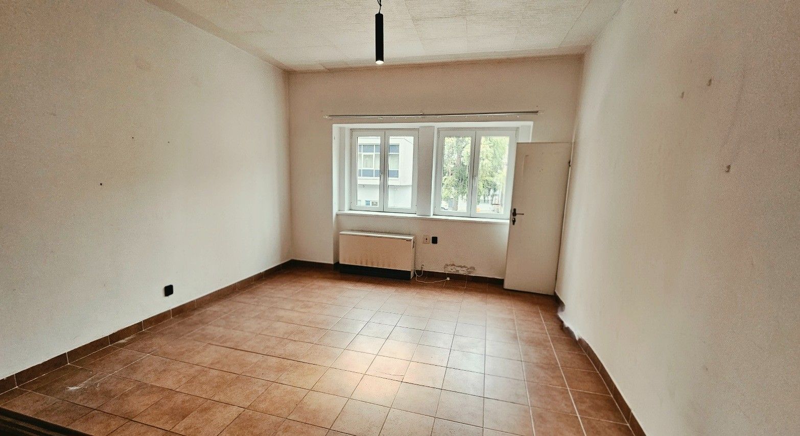 Pronájem bytu 1+kk 35 m², Praha – náhled fotky 8