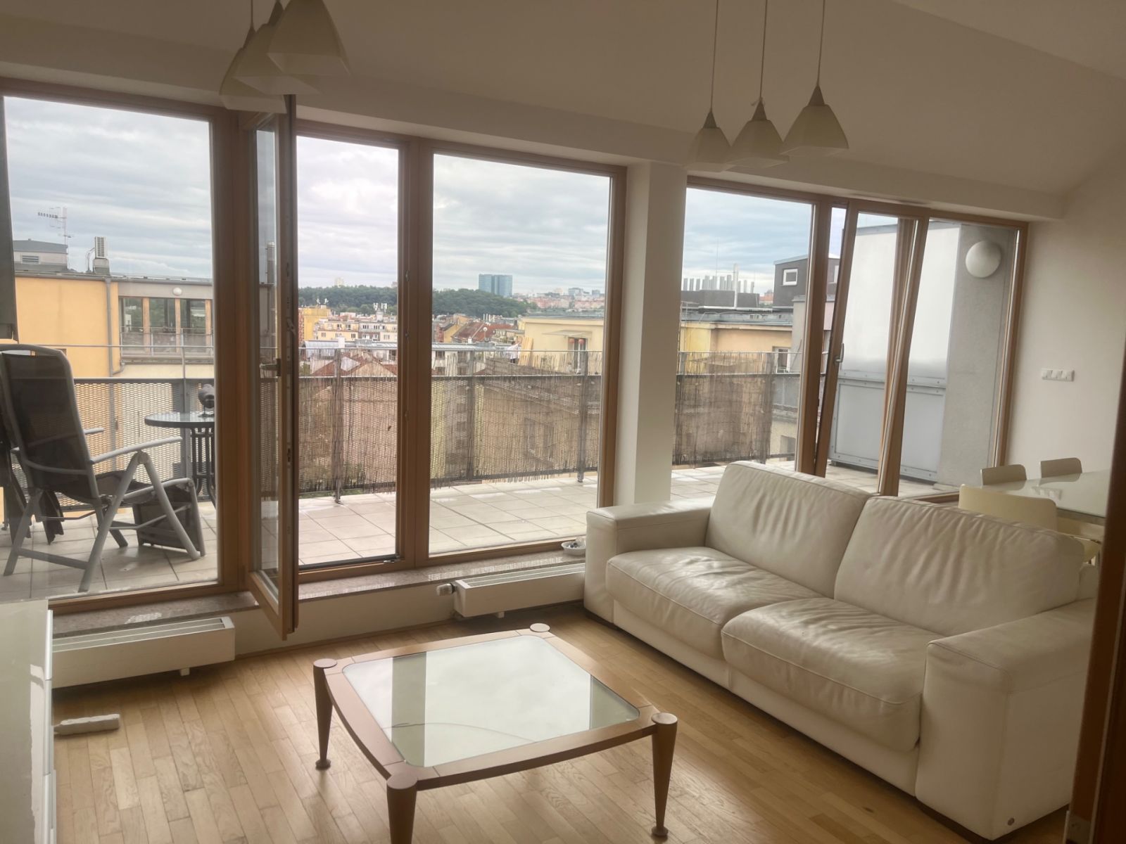 Pronájem bytu 3+kk 92 m²