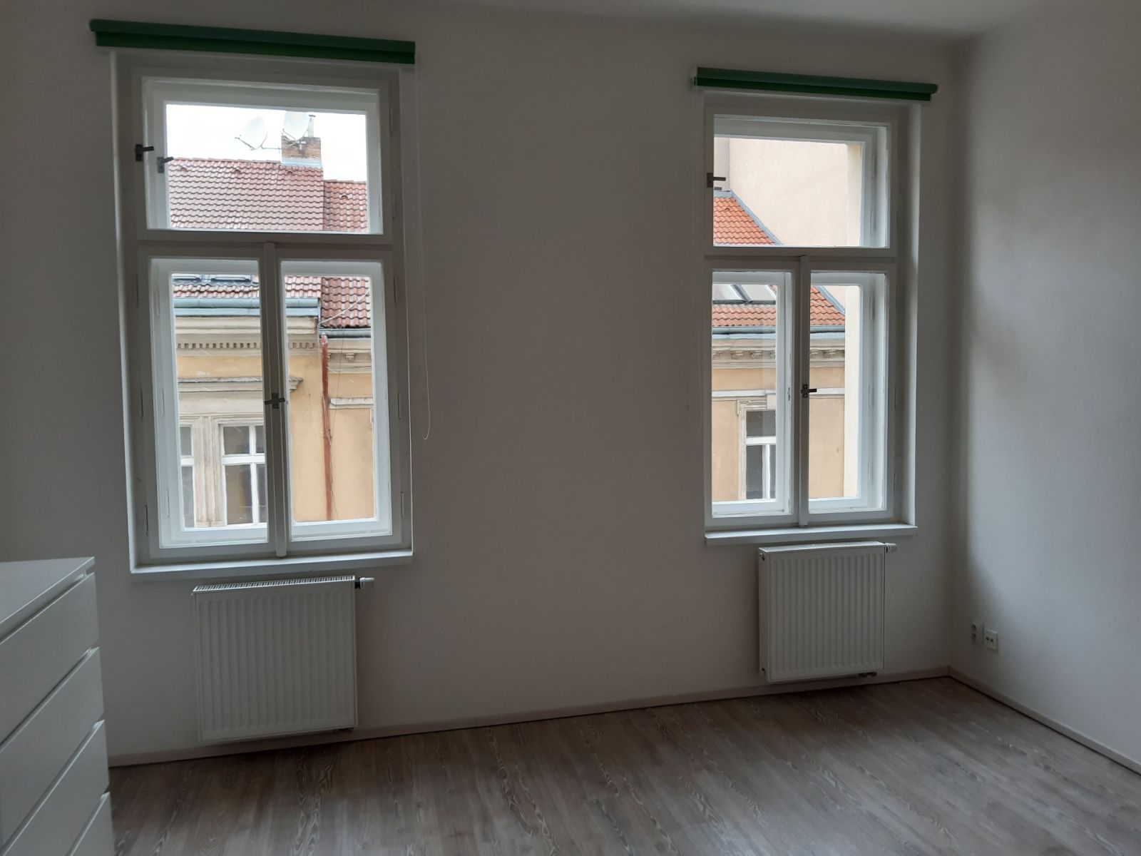 Pronájem bytu 1+kk 24 m², Praha – náhled fotky 7