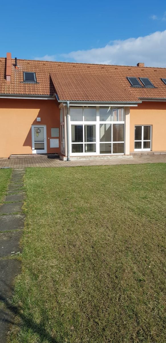 Pronájem bytu 3+1 120 m² — photo 2