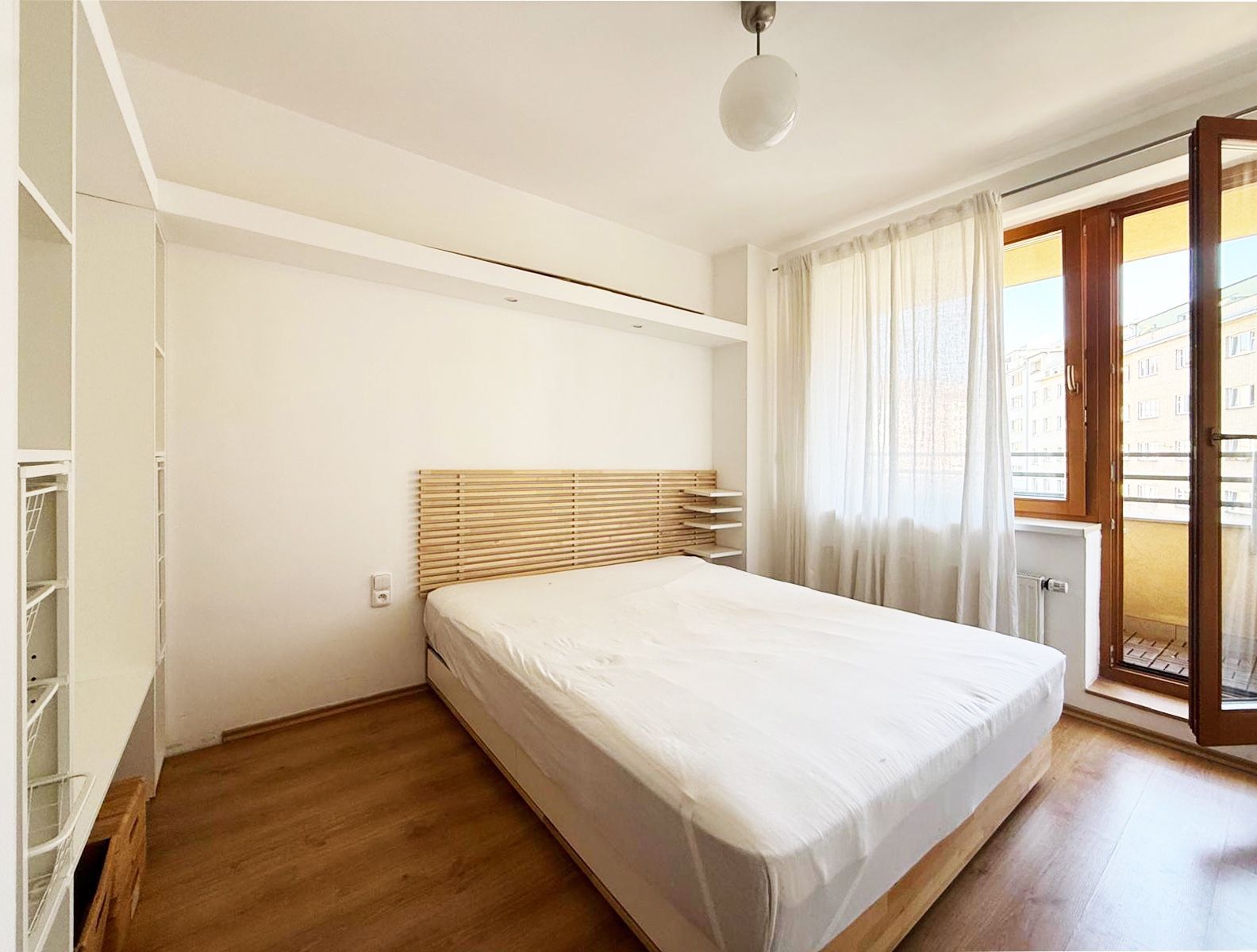 Pronájem bytu 2+kk 50 m² — photo 4