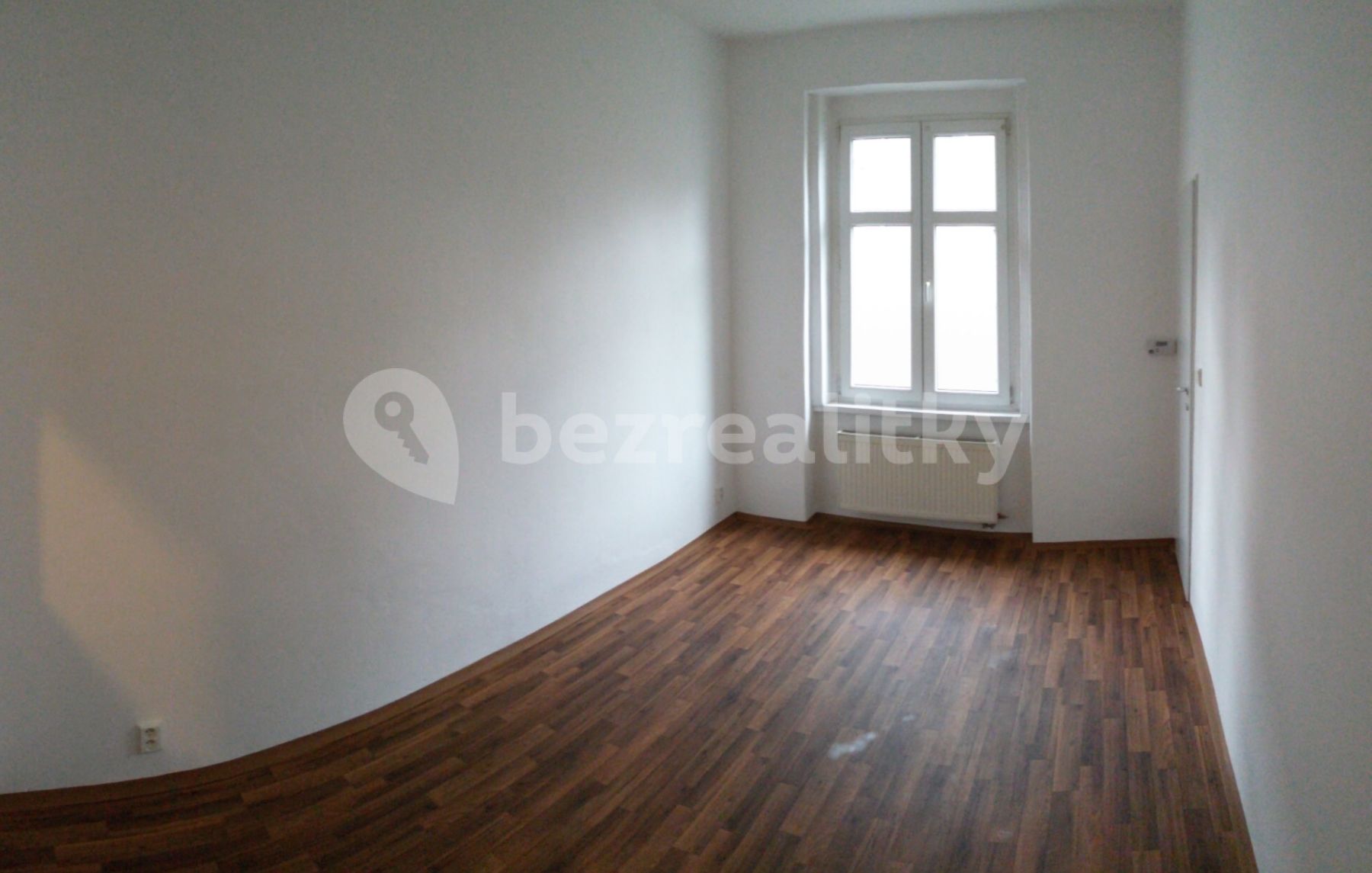 Pronájem bytu 1+1 28 m² — photo 4