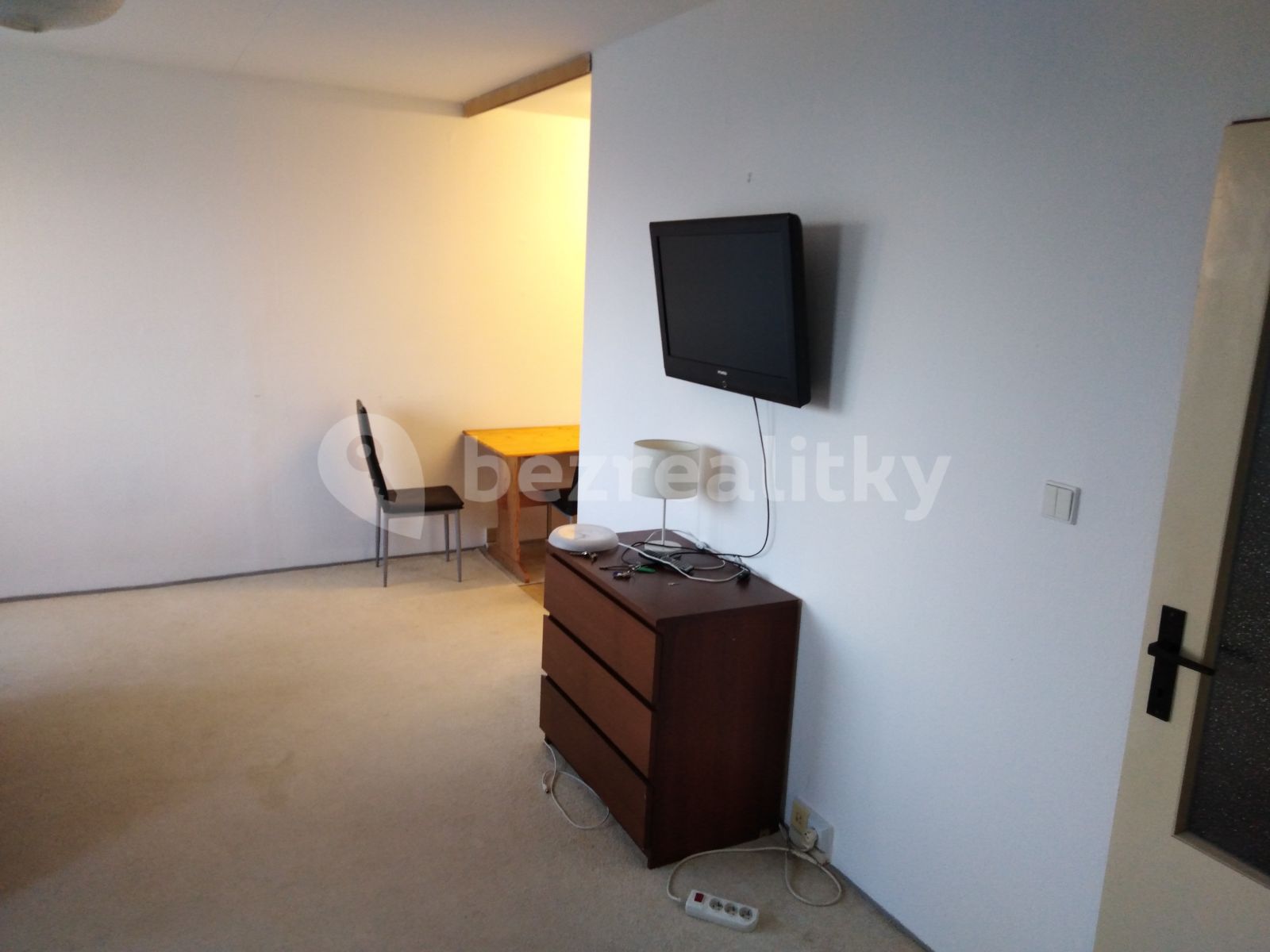 Pronájem bytu garsoniera 36 m², Praha – náhled fotky 17