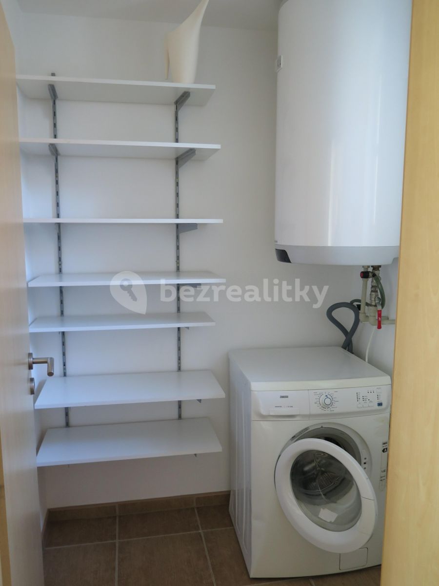 Pronájem bytu 3+kk 85 m² — photo 3