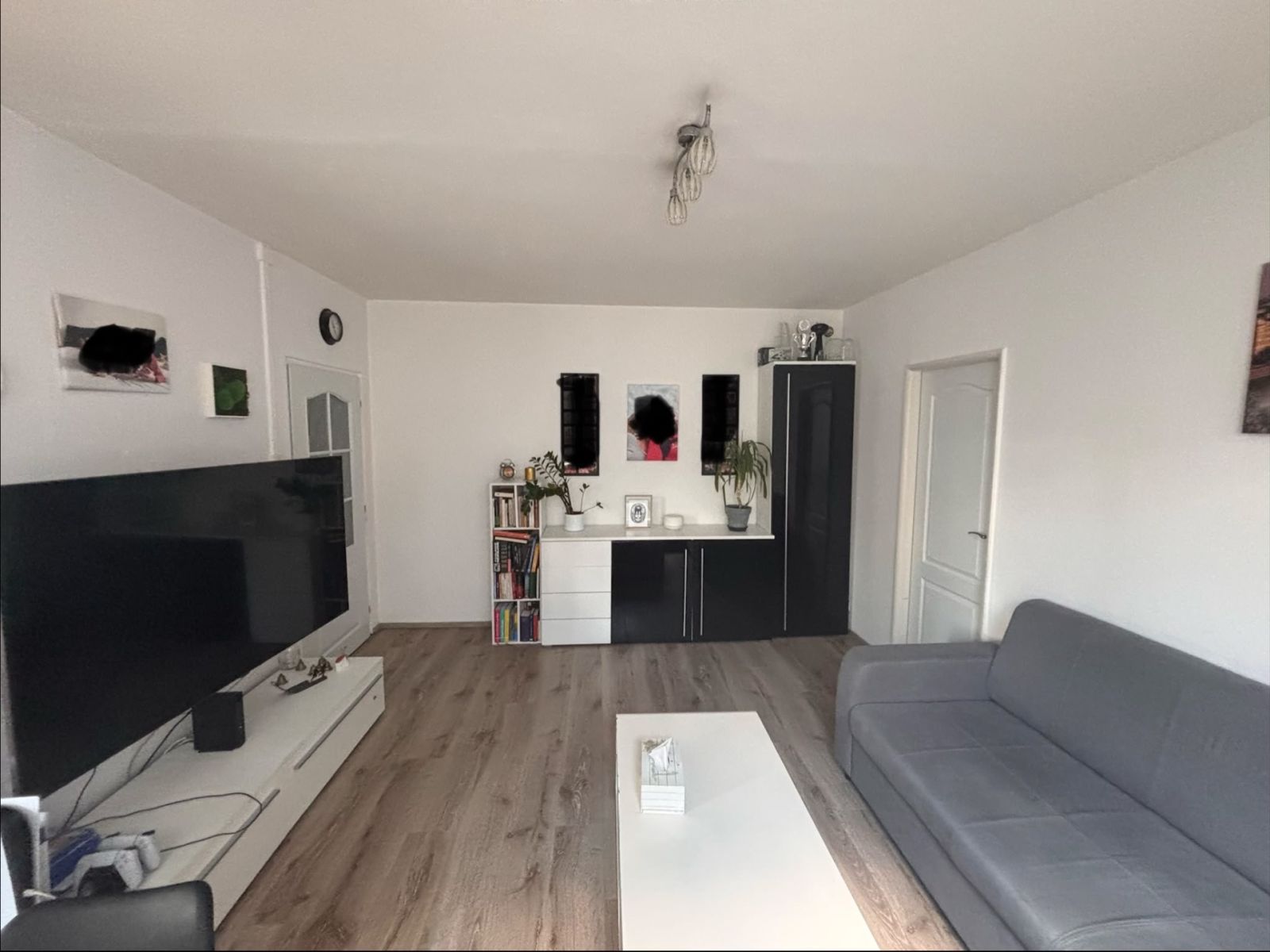 Pronájem bytu 3+1 60 m² — photo 2
