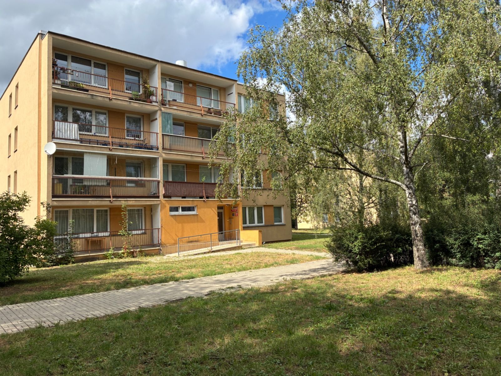 Harrachovská, Praha - Střížkov