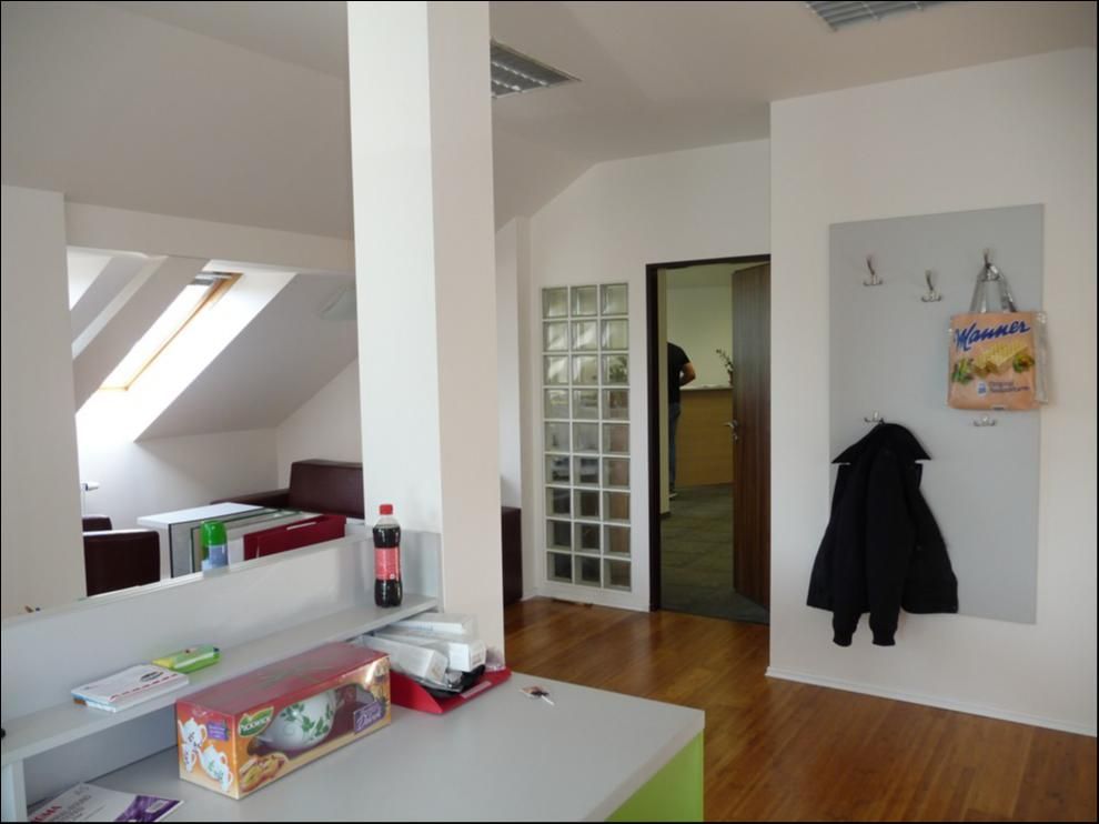 Pronájem kanceláře 85 m² — photo 5
