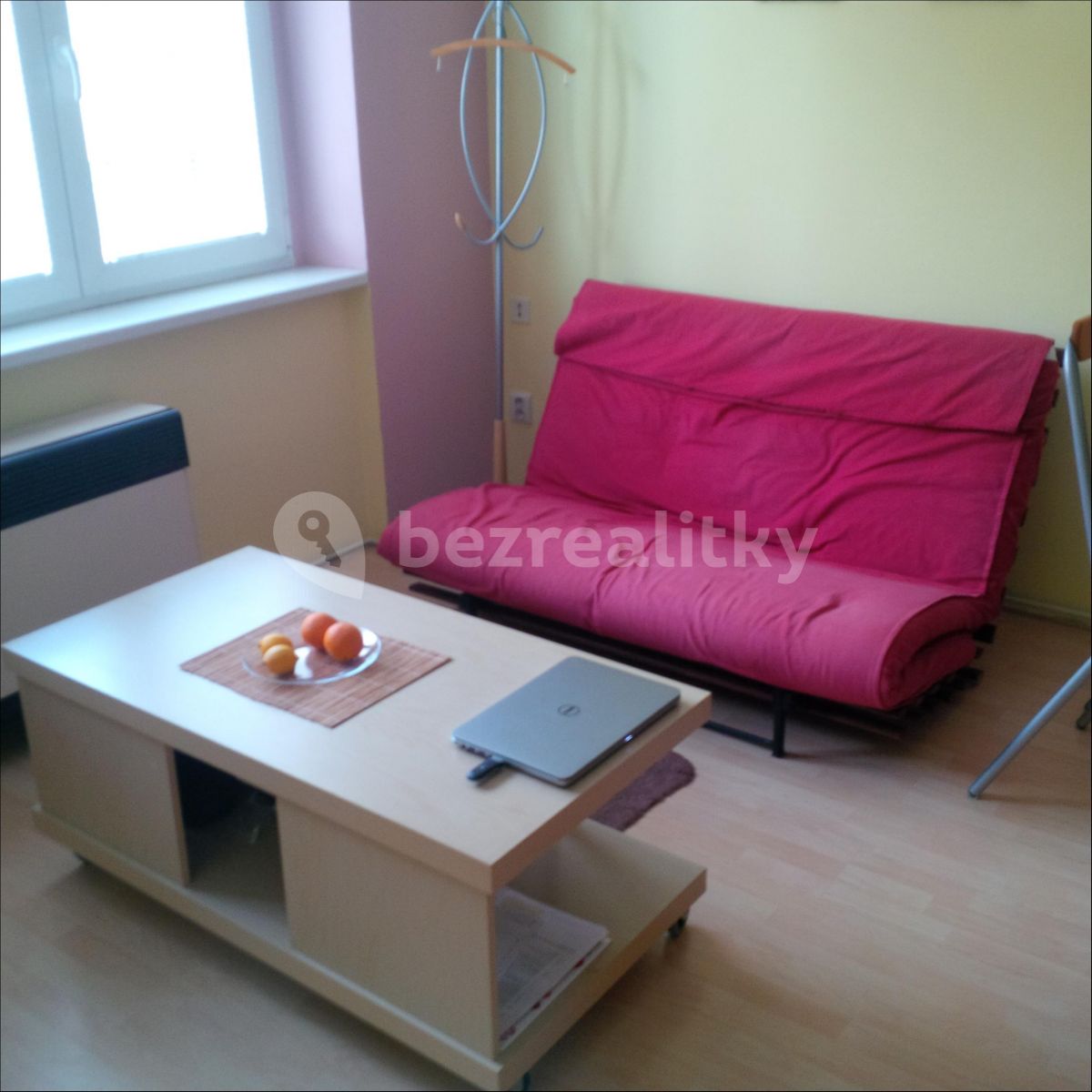 Pronájem bytu 1+kk 30 m² — photo 2