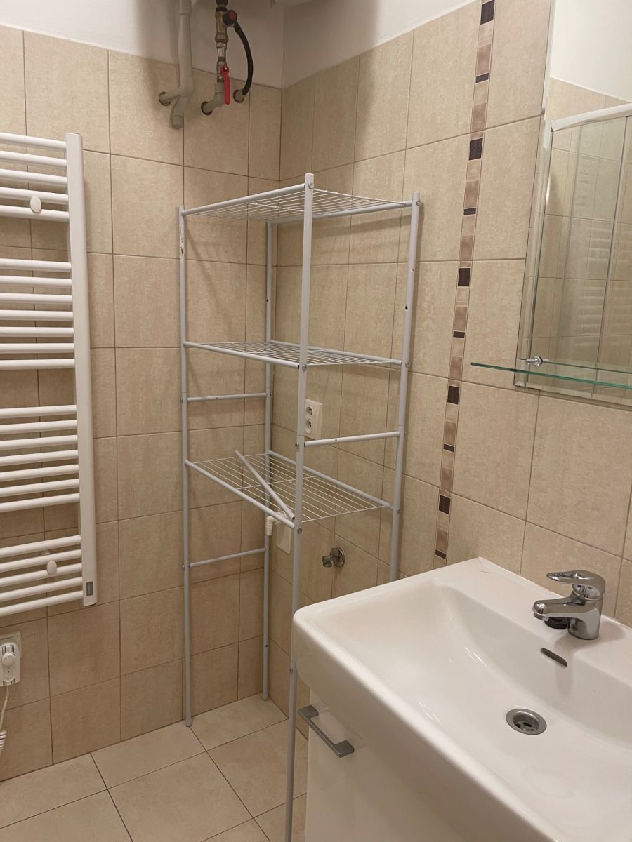 Pronájem bytu Garsoniéra 27 m² — photo 3